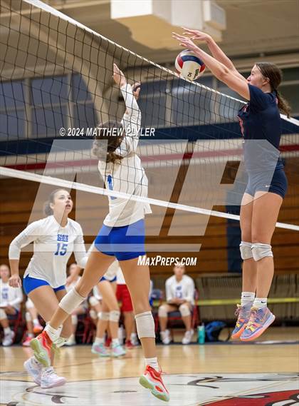 Thumbnail 2 in Scotland @ Terry Sanford photogallery.