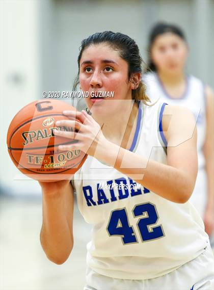 Thumbnail 3 in Pitman vs. Caruthers photogallery.