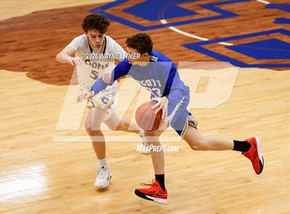 Thumbnail 1 in FR: Scott vs Cooper photogallery.
