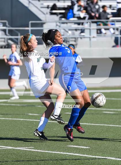 Thumbnail 2 in Birdville vs. Corsicana (Jonny Baggett Memorial Kickoff Classic) photogallery.