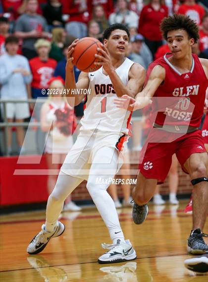 Thumbnail 1 in Burkburnett vs. Glen Rose photogallery.
