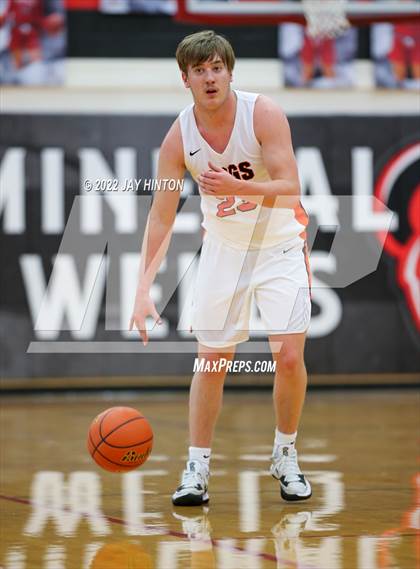 Thumbnail 3 in Burkburnett vs. Glen Rose photogallery.