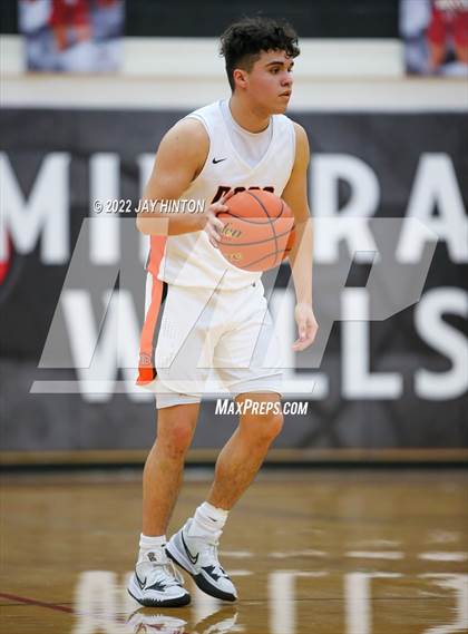 Thumbnail 2 in Burkburnett vs. Glen Rose photogallery.