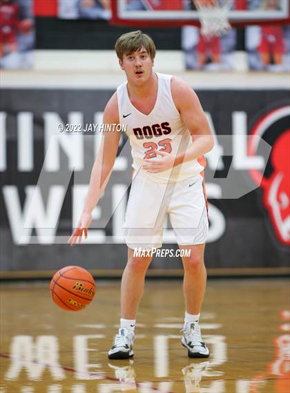 Thumbnail 1 in Burkburnett vs. Glen Rose photogallery.