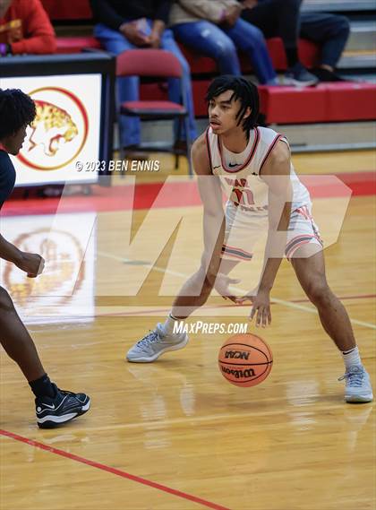 Thumbnail 1 in Woodward Academy vs. Holy Innocents Episcopal (Hard in the Paint)  photogallery.