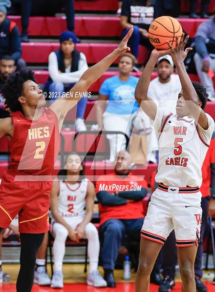Thumbnail 3 in Woodward Academy vs. Holy Innocents Episcopal (Hard in the Paint)  photogallery.