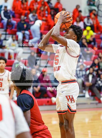 Thumbnail 2 in Woodward Academy vs. Holy Innocents Episcopal (Hard in the Paint)  photogallery.