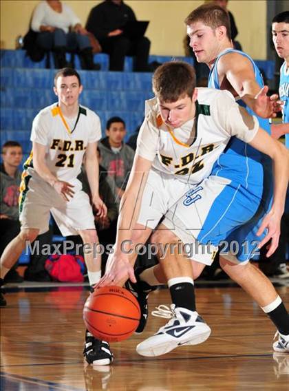 Thumbnail 1 in Roosevelt vs. John Jay photogallery.