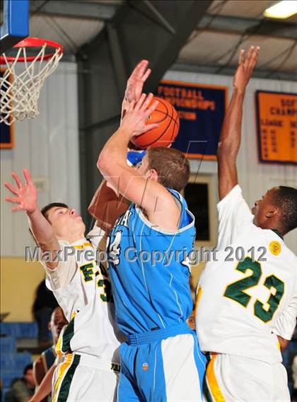 Thumbnail 2 in Roosevelt vs. John Jay photogallery.