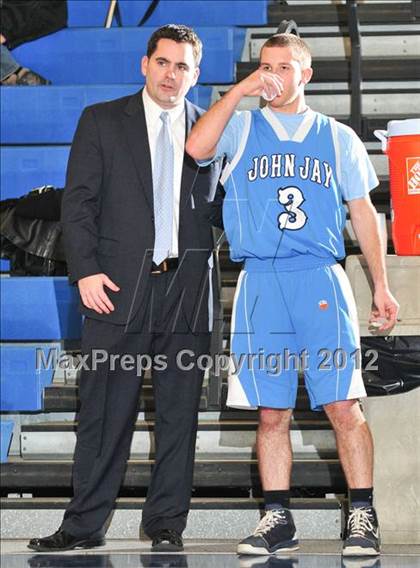 Thumbnail 1 in Roosevelt vs. John Jay photogallery.