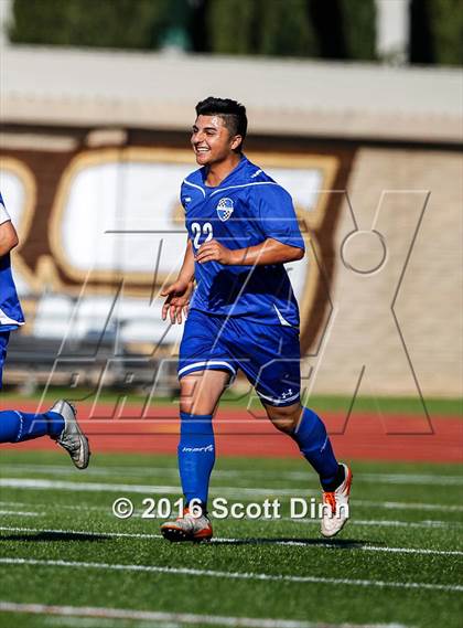 Thumbnail 2 in Santa Teresa @ Saint Francis (CIF CCS D1 Quarterfinal) photogallery.