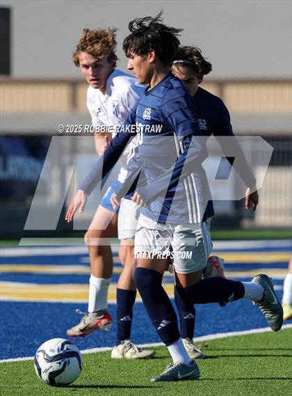 Thumbnail 1 in La Vernia vs. Ranchview (Sulphur Springs 4A Elite Invitational) photogallery.