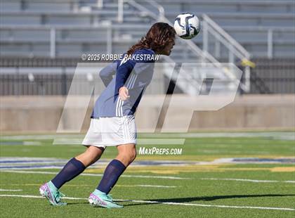 Thumbnail 3 in La Vernia vs. Ranchview (Sulphur Springs 4A Elite Invitational) photogallery.