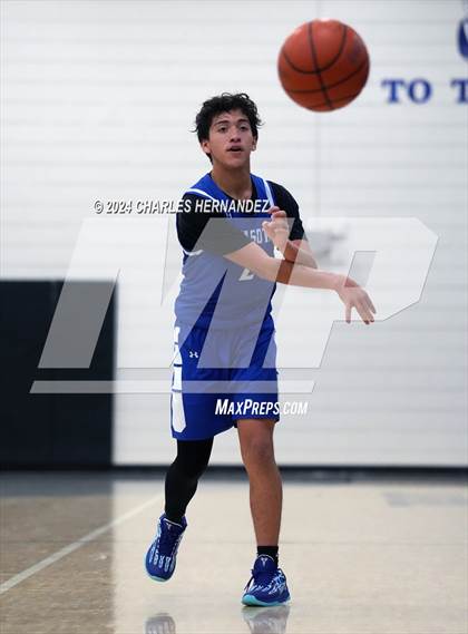 Thumbnail 2 in Madisonville vs Navasota (Mike Dacus Classic) photogallery.