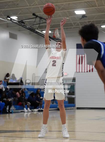 Thumbnail 3 in Madisonville vs Navasota (Mike Dacus Classic) photogallery.