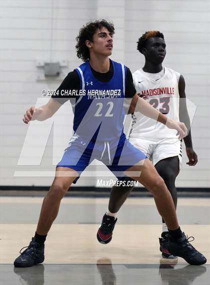 Thumbnail 3 in Madisonville vs Navasota (Mike Dacus Classic) photogallery.