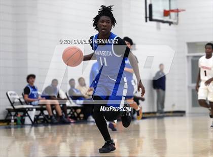 Thumbnail 2 in Madisonville vs Navasota (Mike Dacus Classic) photogallery.