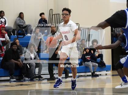 Thumbnail 2 in Madisonville vs Navasota (Mike Dacus Classic) photogallery.