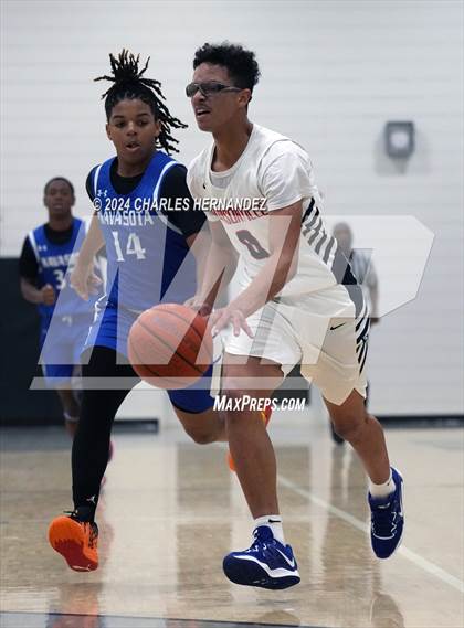 Thumbnail 3 in Madisonville vs Navasota (Mike Dacus Classic) photogallery.