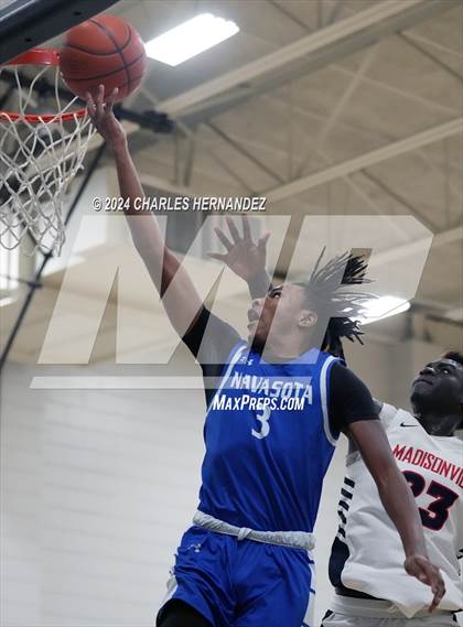 Thumbnail 2 in Madisonville vs Navasota (Mike Dacus Classic) photogallery.