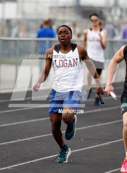 Thumbnail 2 in Green Canyon and Logan @ Ridgeline (4x200m Relay) photogallery.