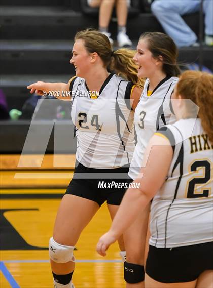 Thumbnail 1 in Chattanooga Central @ Hixson photogallery.