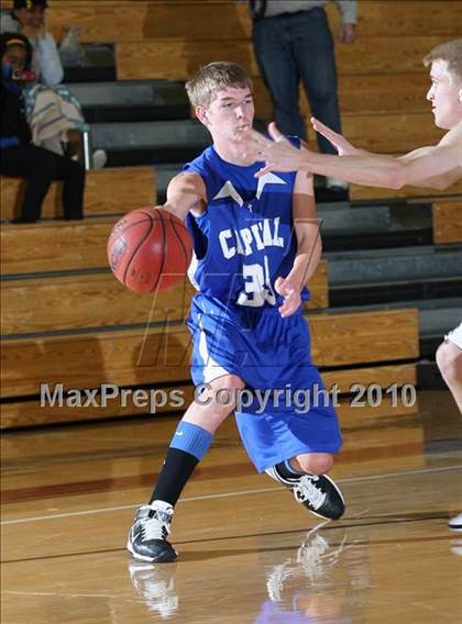 Thumbnail 3 in Argonaut vs Capital Christian (Whitney Winter Classic) photogallery.