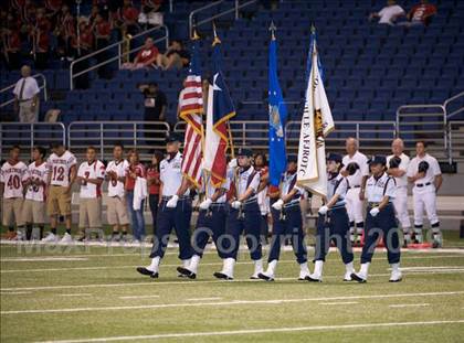 Thumbnail 2 in Fox Tech vs. Floresville (Texas Football Classic) photogallery.