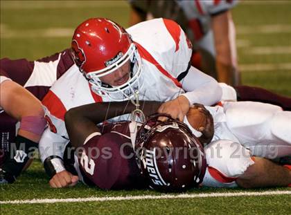 Thumbnail 1 in Fox Tech vs. Floresville (Texas Football Classic) photogallery.