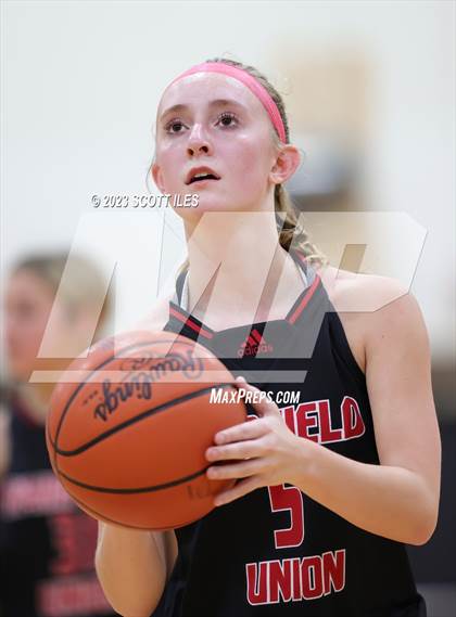Thumbnail 2 in Fairfield Union @ Liberty Union photogallery.