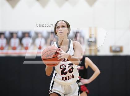 Thumbnail 2 in Fairfield Union @ Liberty Union photogallery.