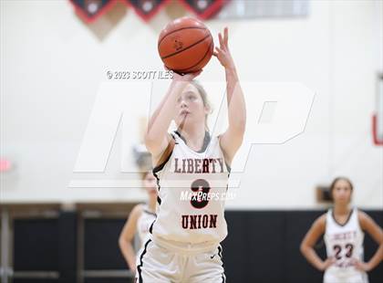 Thumbnail 1 in Fairfield Union @ Liberty Union photogallery.