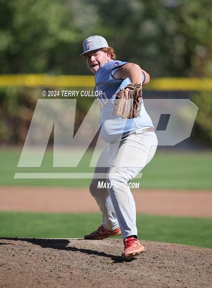 Thumbnail 3 in Panguitch vs. Piute (UHSAA 1A Final) photogallery.