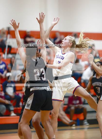 Thumbnail 1 in Navarre vs. William Blount (Sandestin Christmas Classic) photogallery.