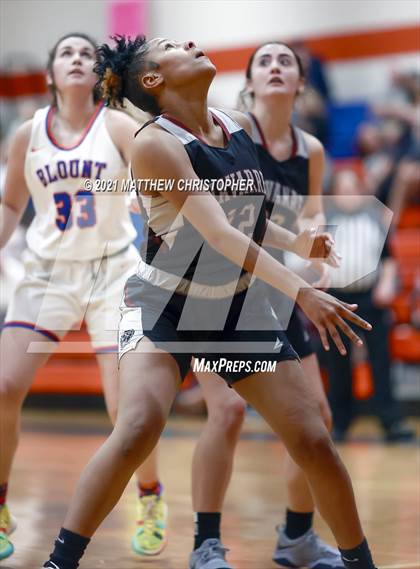 Thumbnail 2 in Navarre vs. William Blount (Sandestin Christmas Classic) photogallery.