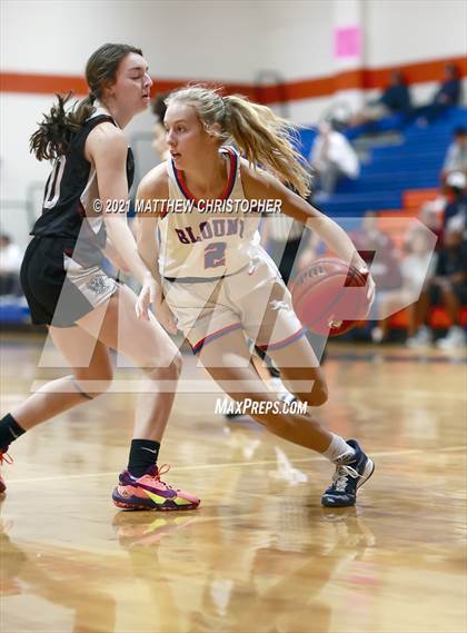 Thumbnail 3 in Navarre vs. William Blount (Sandestin Christmas Classic) photogallery.