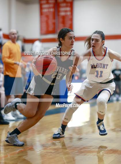 Thumbnail 2 in Navarre vs. William Blount (Sandestin Christmas Classic) photogallery.
