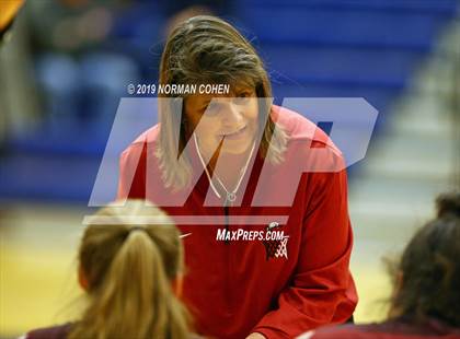 Thumbnail 1 in Maine South vs. Barrington photogallery.