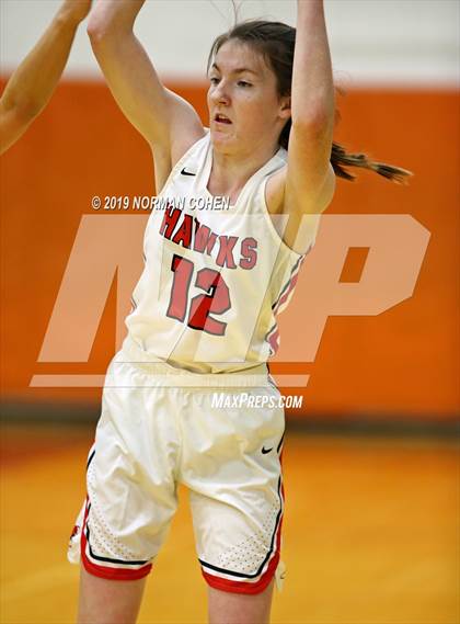 Thumbnail 2 in Maine South vs. Barrington photogallery.