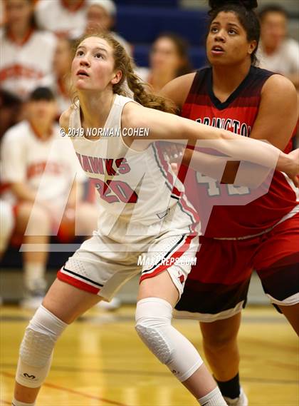 Thumbnail 3 in Maine South vs. Barrington photogallery.