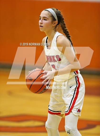 Thumbnail 3 in Maine South vs. Barrington photogallery.