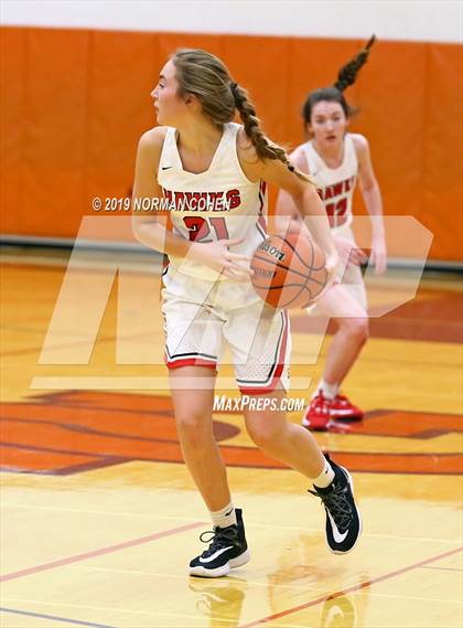Thumbnail 3 in Maine South vs. Barrington photogallery.