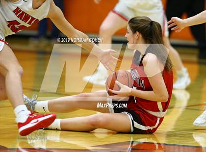Thumbnail 1 in Maine South vs. Barrington photogallery.