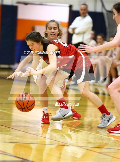 Thumbnail 3 in Maine South vs. Barrington photogallery.