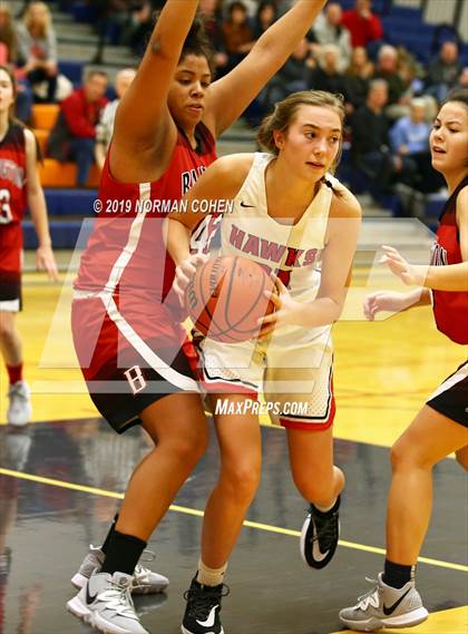 Thumbnail 2 in Maine South vs. Barrington photogallery.