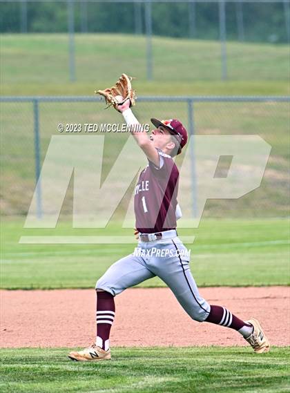 Thumbnail 1 in Pangburn vs Perryville (AAA 3A Regional first round) photogallery.