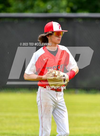 Thumbnail 1 in Pangburn vs Perryville (AAA 3A Regional first round) photogallery.