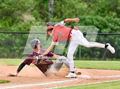Thumbnail 1 in Pangburn vs Perryville (AAA 3A Regional first round) photogallery.