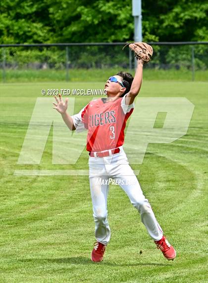 Thumbnail 2 in Pangburn vs Perryville (AAA 3A Regional first round) photogallery.