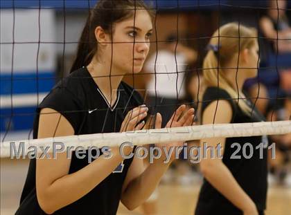 Thumbnail 3 in Agoura vs Simi Valley photogallery.